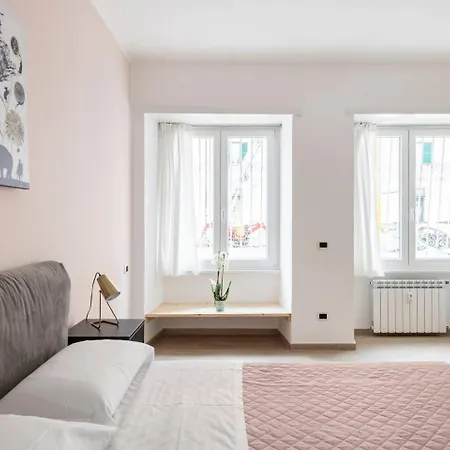 Nocleg ze śniadaniem Camillo Rooms *